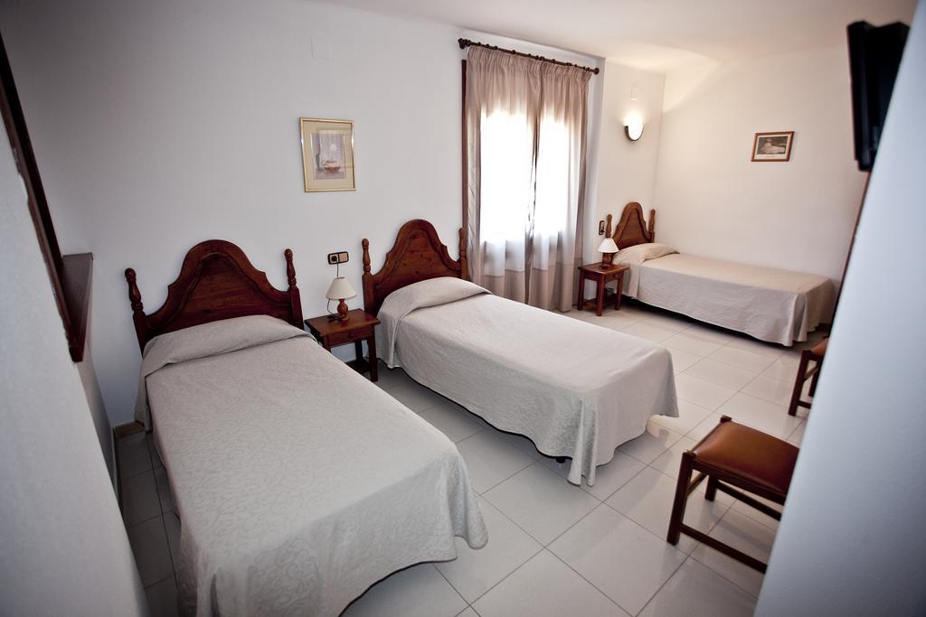 Hotel Beri Llança 객실 사진