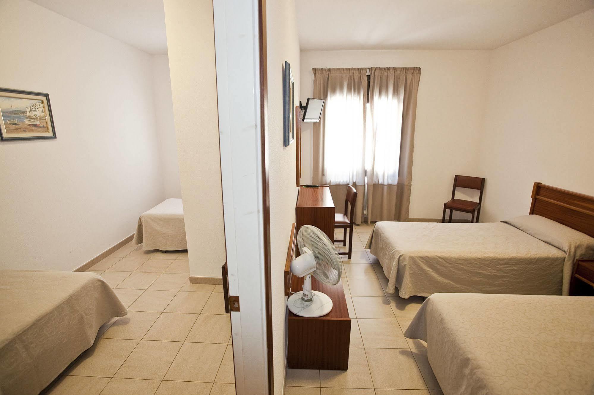 Hotel Beri Llança 외부 사진
