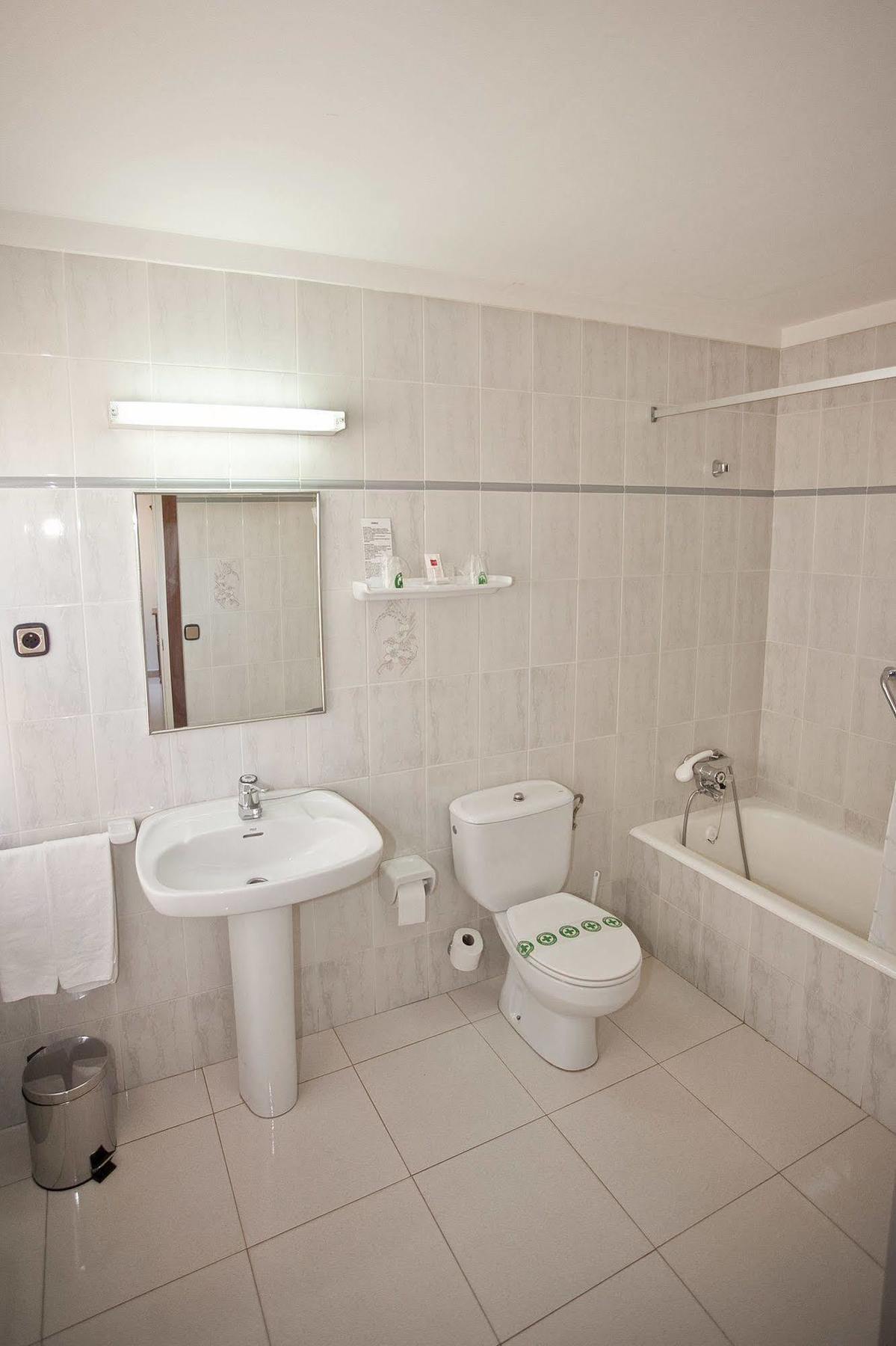 Hotel Beri Llança 외부 사진